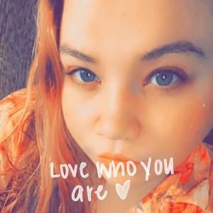 Meet your Posher, Britt